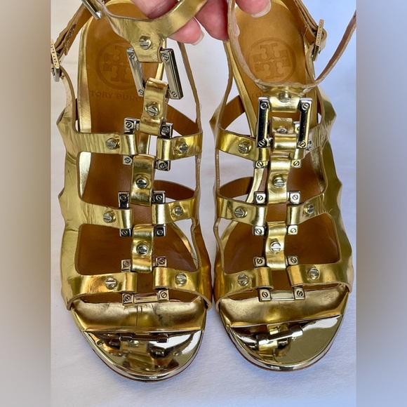 TORY BURCH FRANCESCA GLADIATOR STRAPPY HIGH HEELED SANDALS. GOLD. SIZE 6.5 - Picture 6 of 11